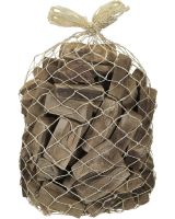 2034 - 1 kg Natural Driftwood in Abaca Net